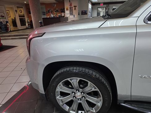 Used 2017 GMC Yukon SLE w/ Convenience Package image 36