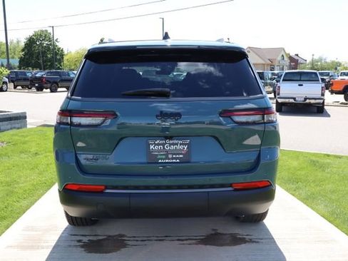 New 2026 Jeep Grand Cherokee L Limited AWD/4WD image 30