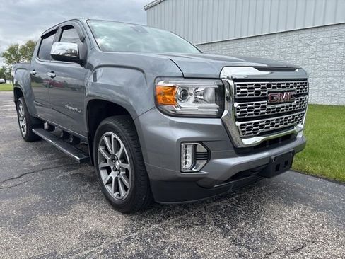 Used 2022 GMC Canyon Denali AWD/4WD image 1