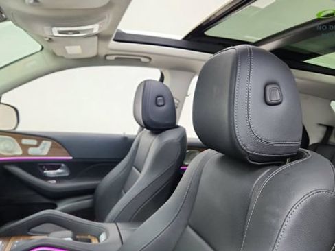 Used 2025 Mercedes-Benz GLE 350 4MATIC image 32