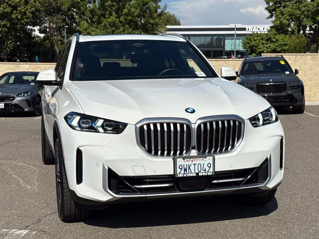 Used 2026 BMW X5 sDrive40i w/ Parking Assistance Package RWD image 5