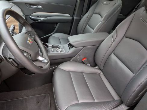Certified 2023 Cadillac XT4 Premium Luxury AWD/4WD image 19