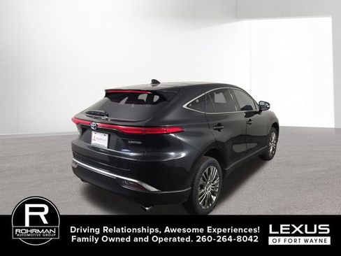 Used 2023 Toyota Venza Limited AWD/4WD image 7