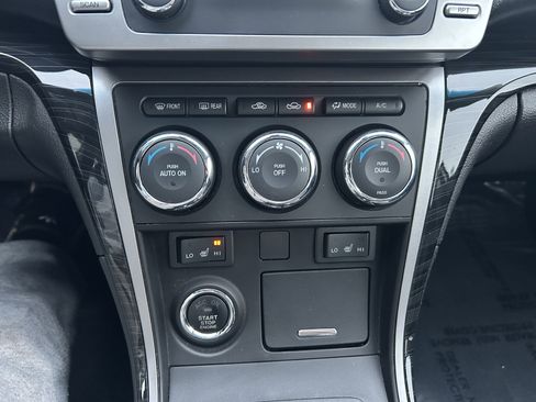 Used 2009 MAZDA MAZDA6 s Grand Touring w/ Moonroof & Bose Pkg image 18