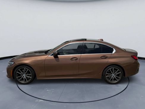 Used 2019 BMW 330i Sedan w/ Premium Package RWD image 7