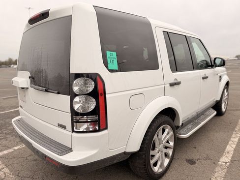 Used 2016 Land Rover LR4 HSE image 4