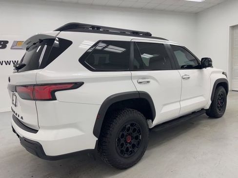 Used 2024 Toyota Sequoia TRD Pro AWD/4WD image 5
