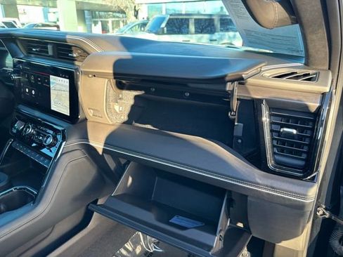 Used 2024 GMC Sierra 1500 AT4X image 36