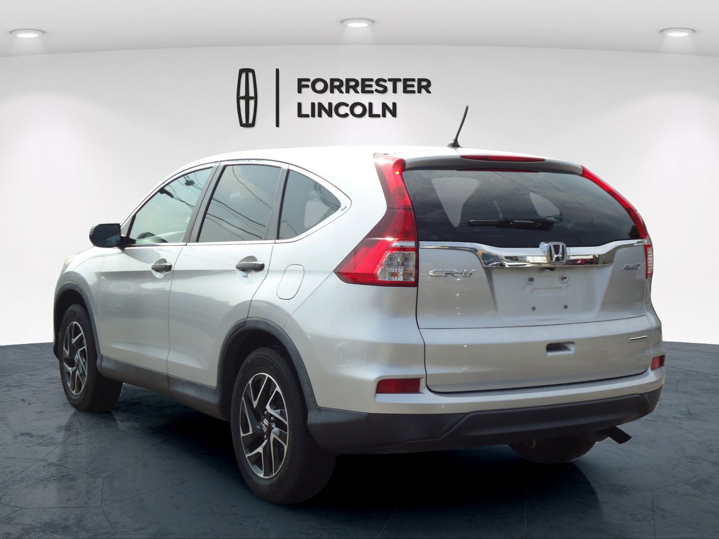 Used 2016 Honda CR-V SE image 5