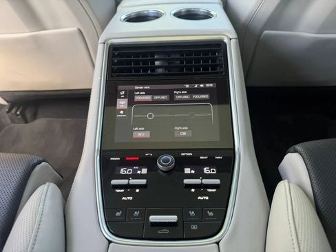 Used 2018 Porsche Panamera Turbo Executive w/ Assistance Package AWD/4WD image 23