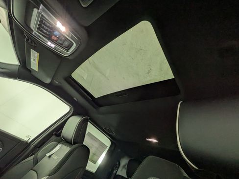 New 2026 RAM 2500 Laramie AWD/4WD image 29