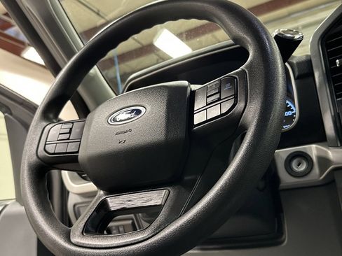 Used 2022 Ford F150 XLT w/ Trailer Tow Package image 13