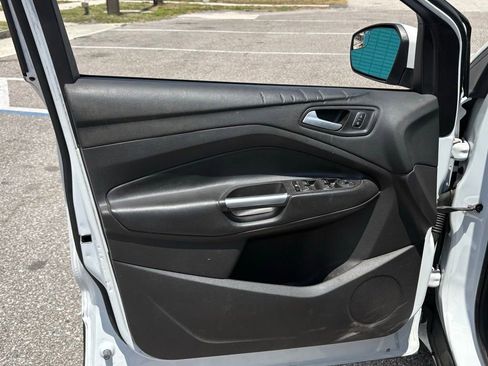 Used 2018 Ford Escape SE AWD/4WD image 10