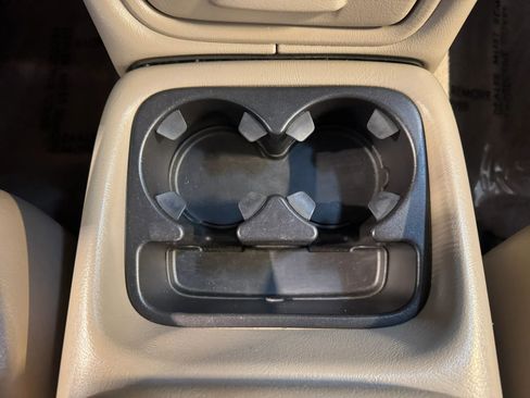 Used 2002 Chevrolet Silverado 2500 LT w/ Off-Road Skid Plate Pkg AWD/4WD image 18
