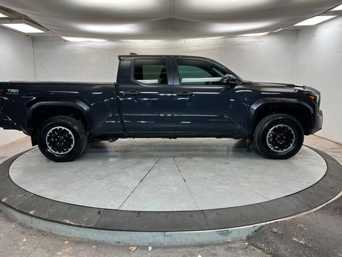 Used 2024 Toyota Tacoma TRD Off-Road image 6