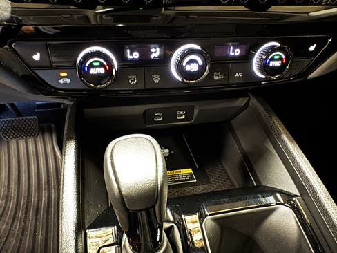 Used 2025 Honda Accord EX-L image 27