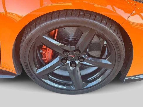 Used 2023 Chevrolet Corvette Z06 RWD image 7