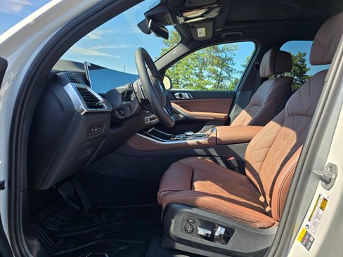New 2026 BMW X5 xDrive50e AWD/4WD image 40