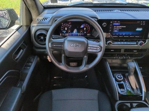 Used 2024 Chevrolet Colorado Trail Boss w/ Advanced Trailering Package AWD/4WD image 15