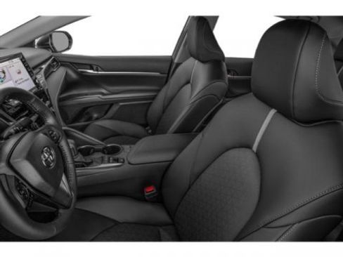 Used 2024 Toyota Camry XSE image 12