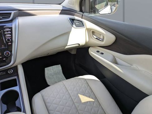 Used 2022 Nissan Murano Platinum w/ Cargo Package image 19