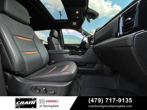 Used 2024 GMC Sierra 1500 AT4 w/ Technology Package AWD/4WD image 30
