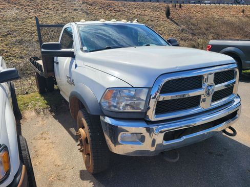 Used 2014 RAM 5500 Tradesman w/ Chrome Appearance Group image 3