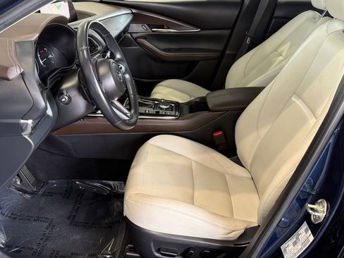 Used 2022 MAZDA CX-30 AWD 2.5 S w/ Premium Package image 19