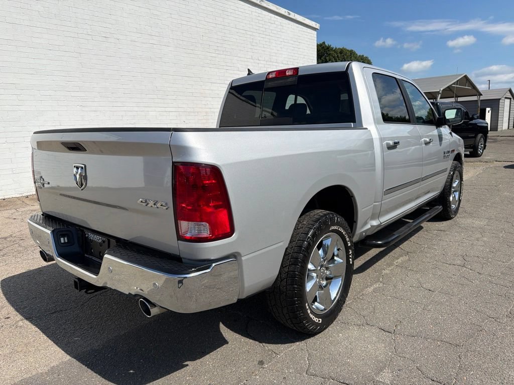 Used 2018 RAM 1500 4x4 Crew Cab Lone Star image 2