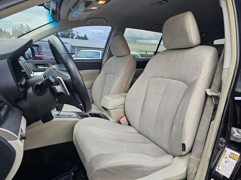 Used 2013 Subaru Outback 2.5i Premium AWD/4WD image 19