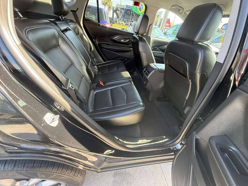 Used 2023 GMC Terrain SLT FWD image 12