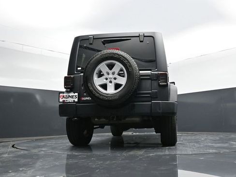 Used 2017 Jeep Wrangler Unlimited Sport w/ Quick Order Package 24S AWD/4WD image 51