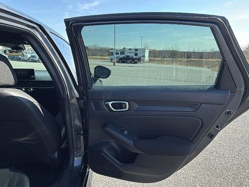 Certified 2025 Honda Civic Sport image 19