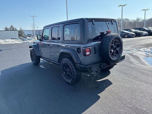 Used 2021 Jeep Wrangler Unlimited Sport image 9