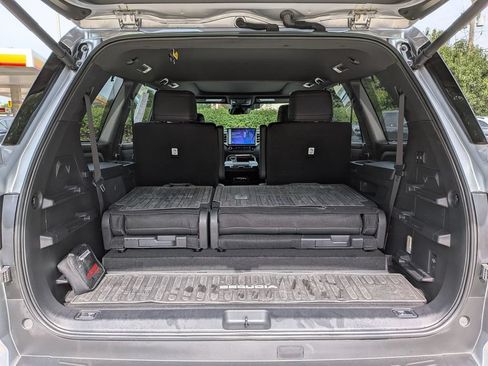 Used 2025 Toyota Sequoia Limited AWD/4WD image 33