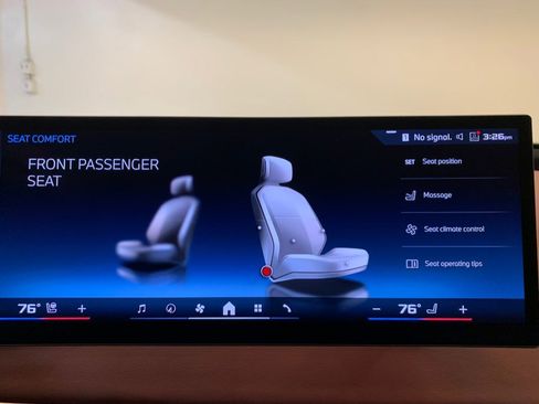 Used 2024 BMW iX M60 image 37