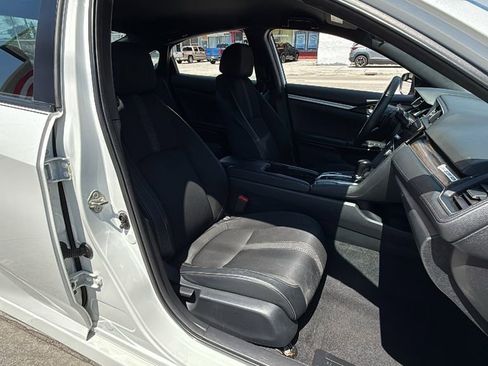 Used 2019 Honda Civic Sport image 30