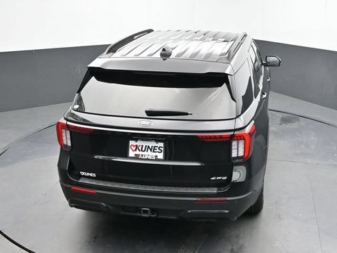 Used 2025 Ford Explorer ST-Line AWD/4WD image 37