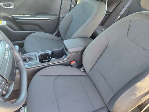 New 2026 Kia K4 FWD image 24