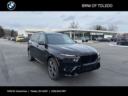 New 2026 BMW X7 xDrive40i w/ M Sport Package image 1