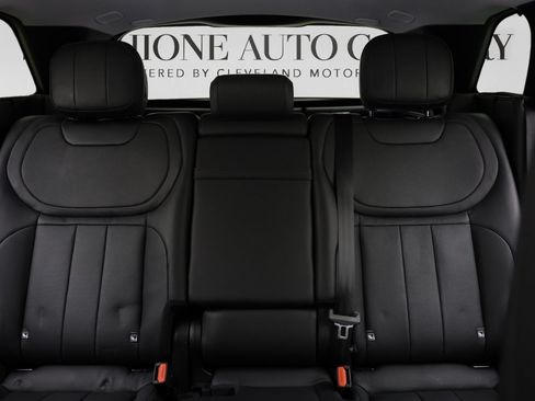 Used 2023 Land Rover Range Rover Sport SE AWD/4WD image 7