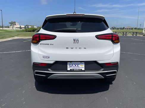 Used 2024 Buick Encore GX Preferred w/ Comfort Package FWD image 4