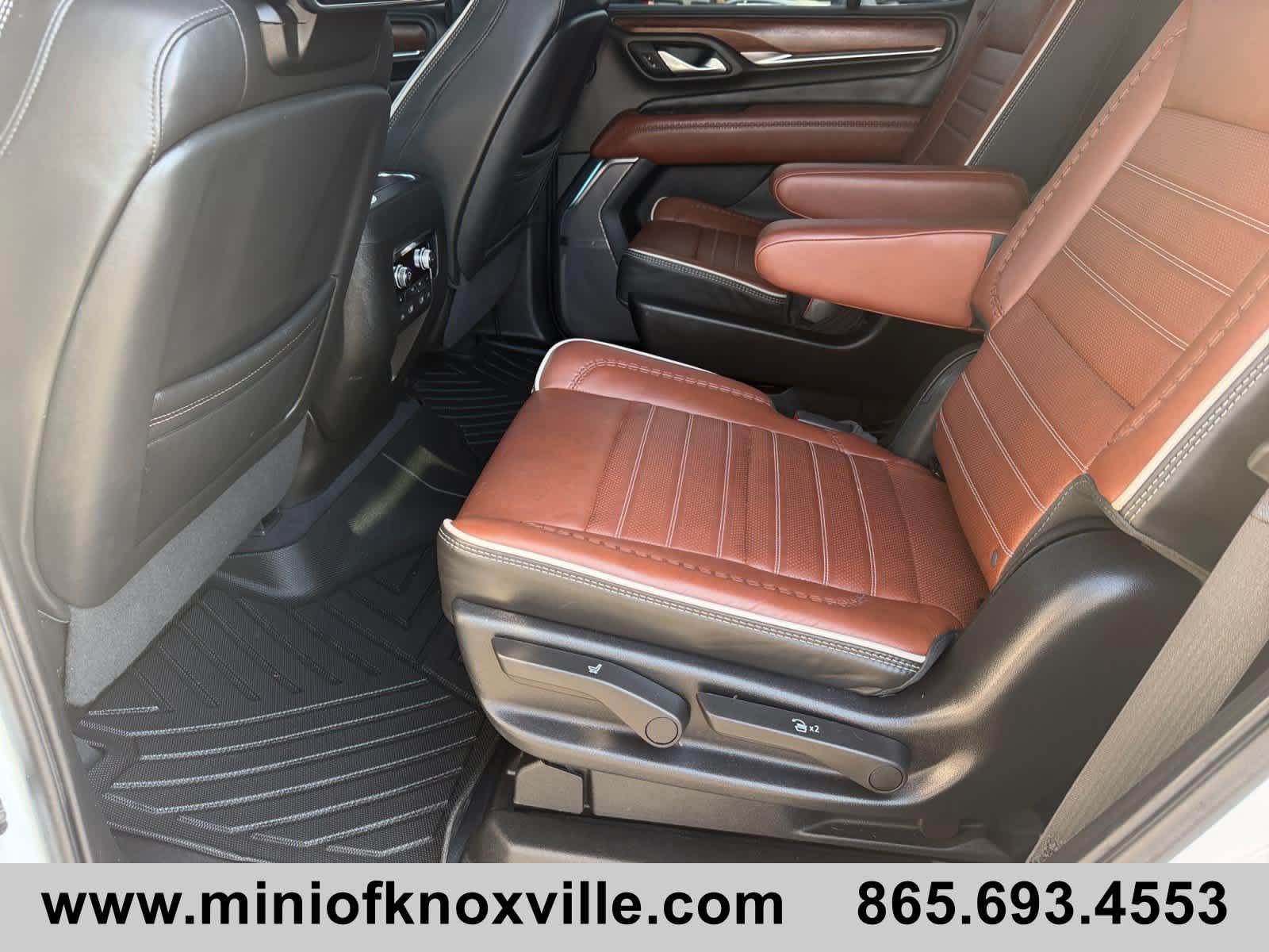 Used 2024 GMC Yukon Denali Ultimate AWD/4WD image 17