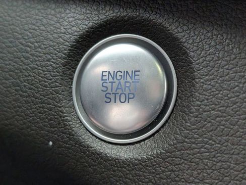 Used 2019 Hyundai Santa Fe AWD image 28