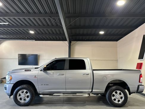 Used 2021 RAM 2500 Big Horn w/ Level 1 Equipment Group AWD/4WD image 4