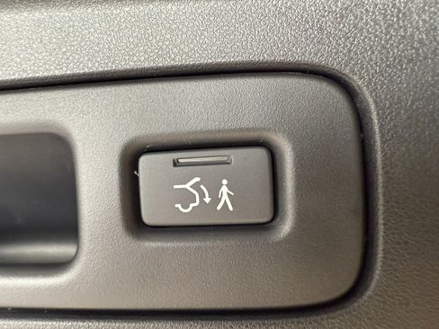 Used 2025 Acura ADX A-Spec image 35