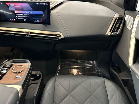 Certified 2023 BMW iX xDrive50 w/ Premium Package image 29
