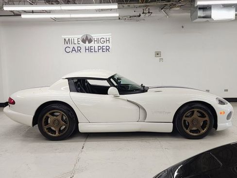 Used 1996 Dodge Viper RT/10 image 7
