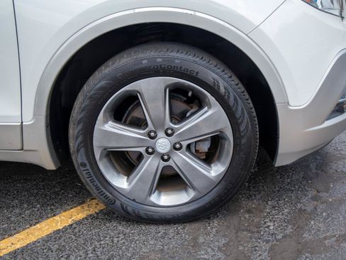Used 2014 Buick Encore Premium FWD image 9