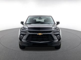 Used 2025 Chevrolet Blazer LT FWD video 2